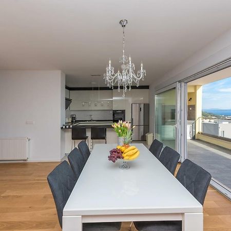 Penthouse Jure Apartment มาคาร์สกา ภายนอก รูปภาพ