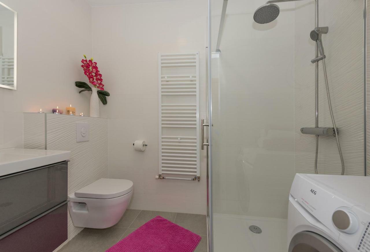 Penthouse Jure Apartment มาคาร์สกา ภายนอก รูปภาพ
