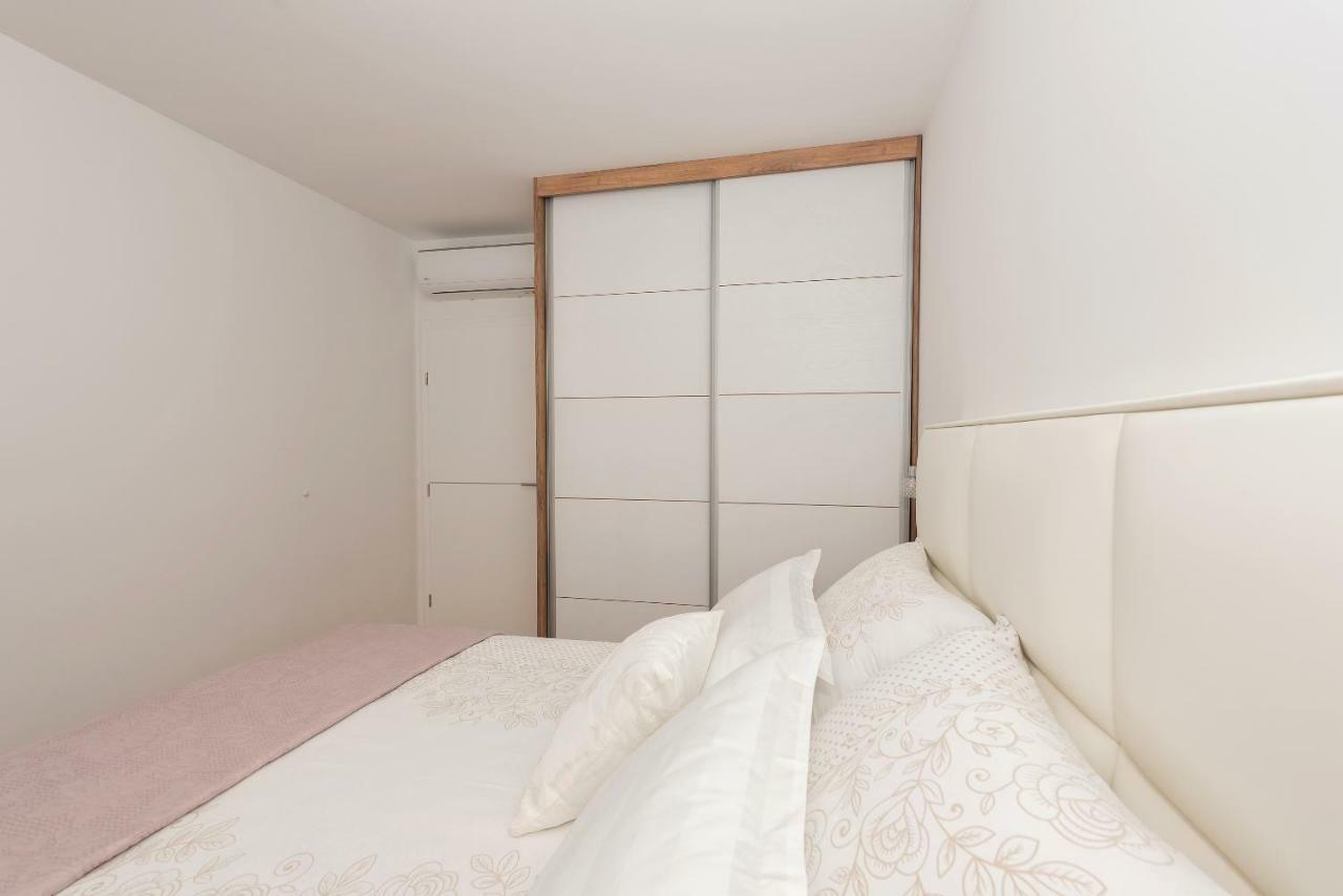 Penthouse Jure Apartment มาคาร์สกา ภายนอก รูปภาพ